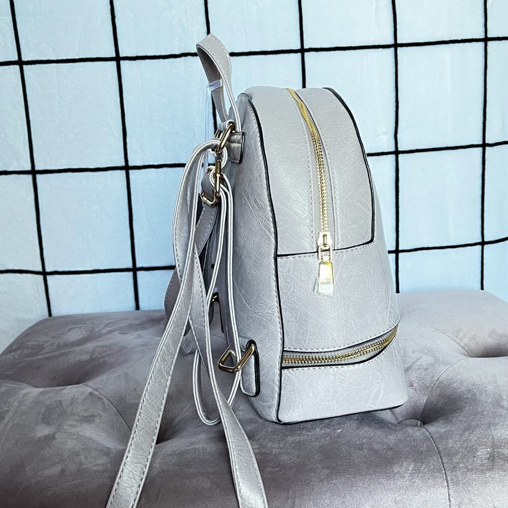 LA TERRE Lavender Mini Vegan Leather Backpack NWT | Chic City Bag - Picture 2 of 4